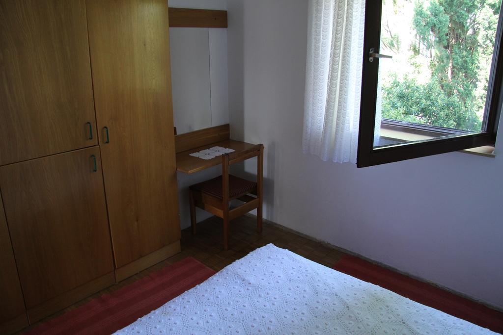 Novalja Guesthouse Economy Rooms Экстерьер фото